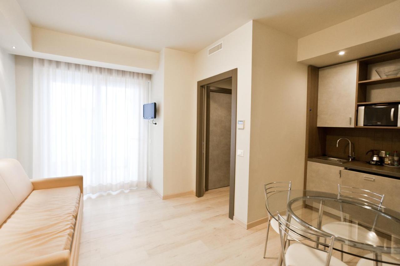 Residence Elisabetta Cesenatico Exterior foto